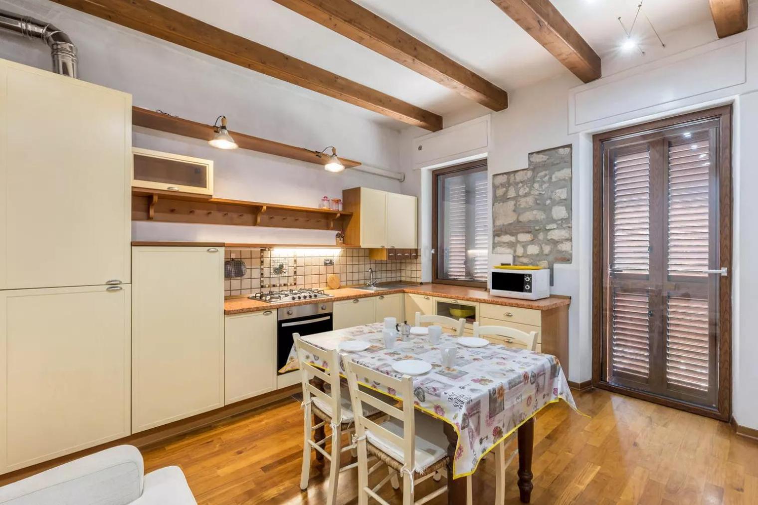 House Verona Zen ภายนอก รูปภาพ